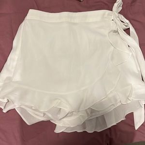 White ruffle skort